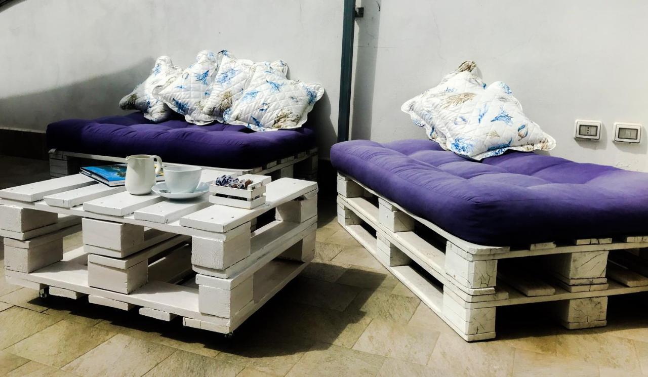 Na Bona Nuttata Bed and Breakfast Napoli Eksteriør billede