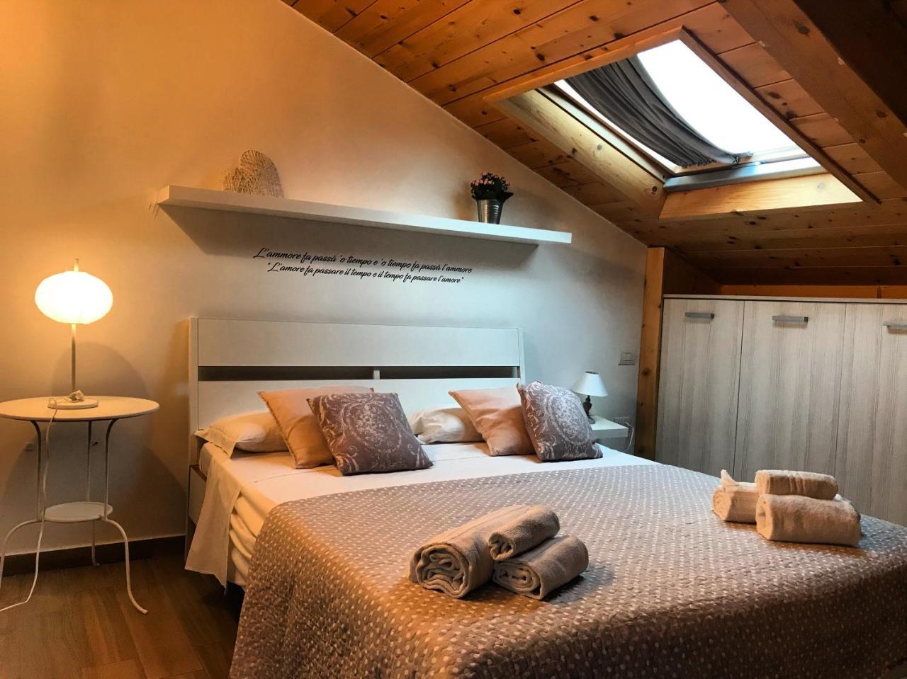 Na Bona Nuttata Bed and Breakfast Napoli Eksteriør billede